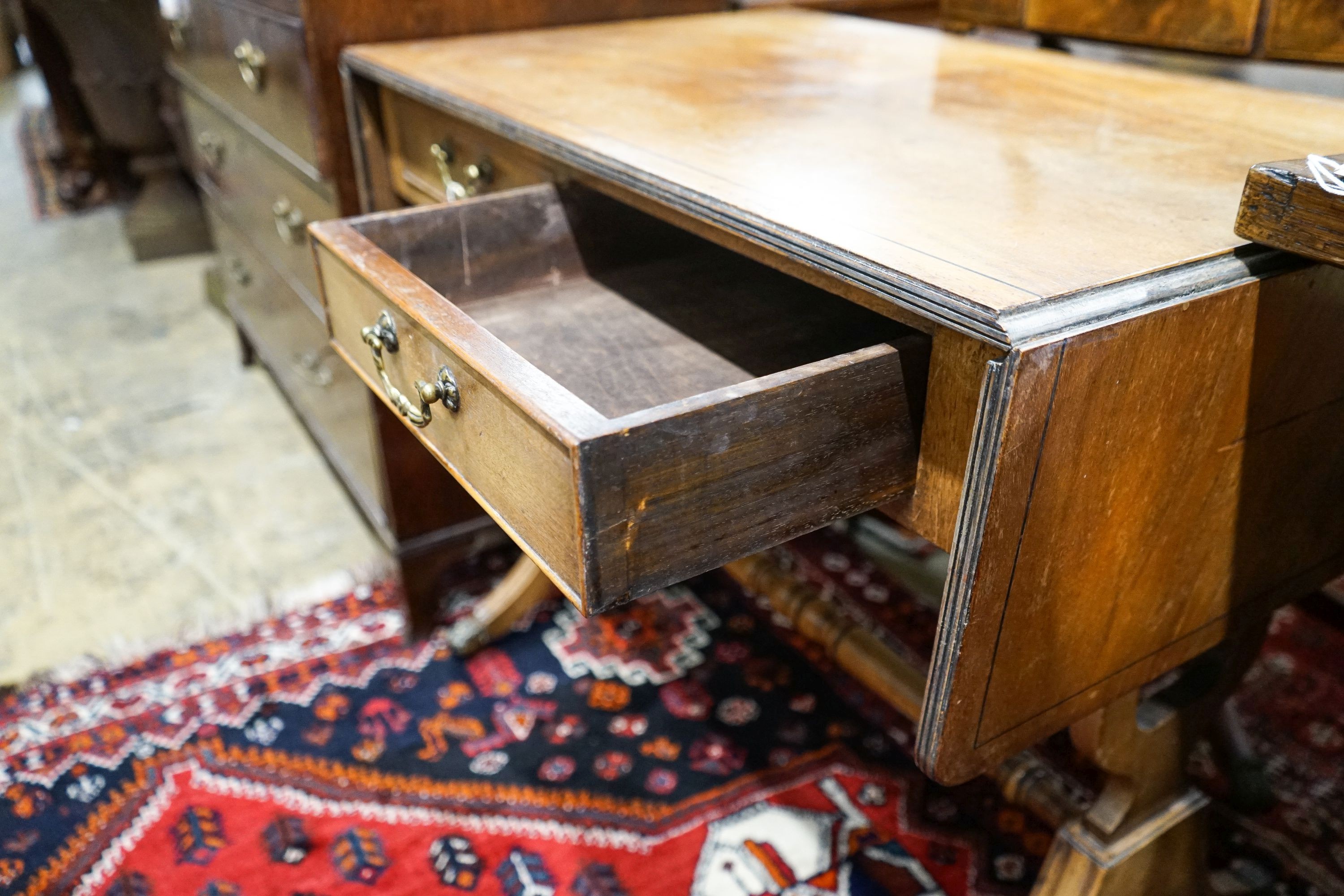 A reproduction inlaid mahogany sofa table, width 88cm, depth 55cm, height 74cm